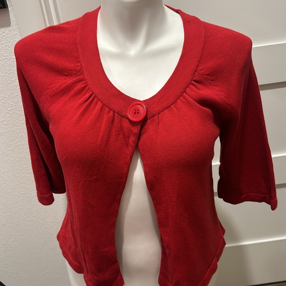Chaus Cardigan Size M